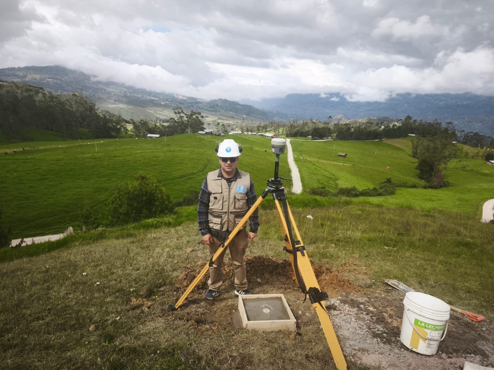 Levantamiento topográfico realizado por KRC en campo